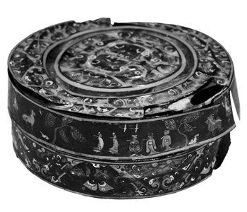 彩绘人物车马出行图圆奁